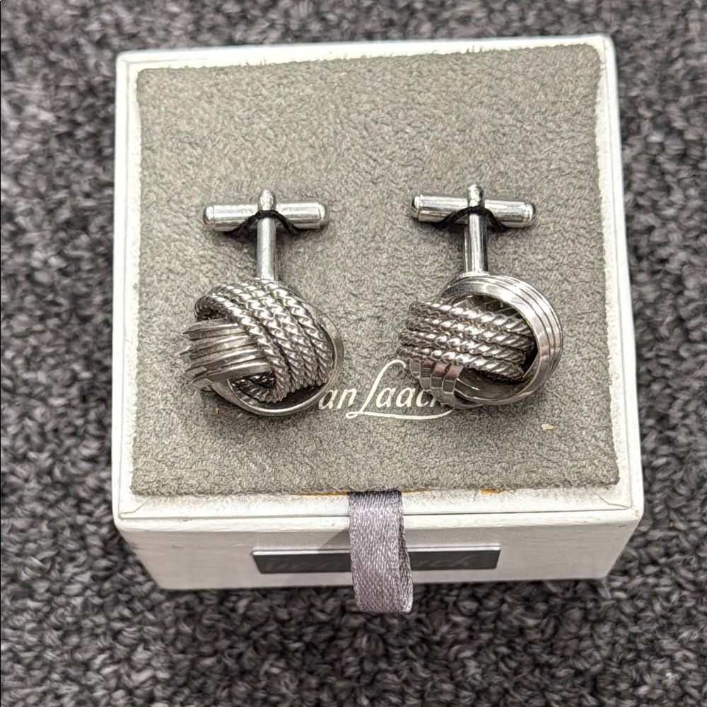 Van Laack men’s Silver Knot Cufflinks